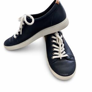 Dark Blue Ecco Leather Casual Sneakers
